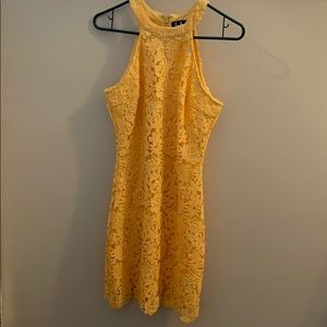 Yellow lace Lulus bodycon wedding guest dress